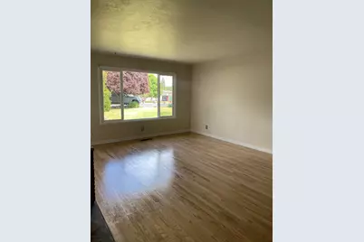 1726 Kane Street, Klamath Falls, OR 97603 - Photo 7