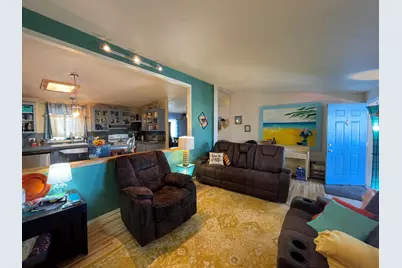 633 E Archwood Drive #60, Eagle Point, OR 97524 - Photo 7