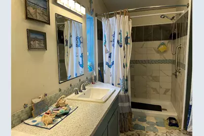 633 E Archwood Drive #60, Eagle Point, OR 97524 - Photo 27