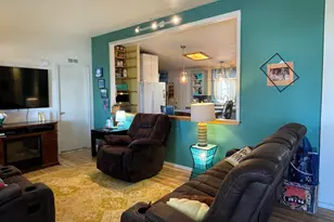 633 E Archwood Dr, Eagle Point, OR 97524 - Photo 9