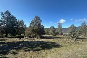 1030 Turnstone Dr, Klamath Falls, OR 97601 - Photo 1