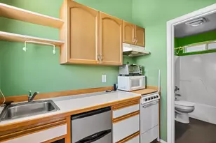 139 NW Broadway St, Bend, OR 97703 - Photo 19