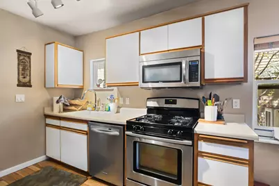 139 NW Broadway Street, Bend, OR 97703 - Photo 11