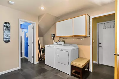 139 NW Broadway Street, Bend, OR 97703 - Photo 17