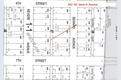 642 NE Seward Avenue, Bend, OR 97701 - Photo 3