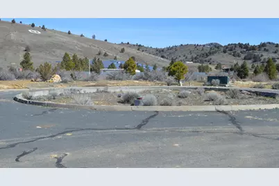 Century Court #1, Klamath Falls, OR 97601 - Photo 5