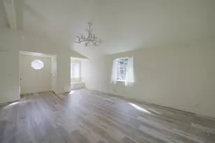 188 N Wheeler Loop, Sisters, OR 97759 - Photo 5