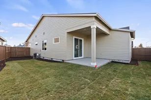 61147 NE Cobalt St, Bend, OR 97701 - Photo 9