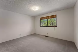 905 Lathrop Rd, Grants Pass, OR 97526 - Photo 21