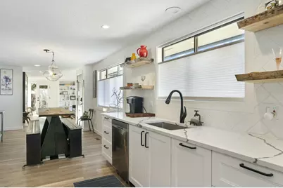 21315 Livingston Drive, Bend, OR 97701 - Photo 7