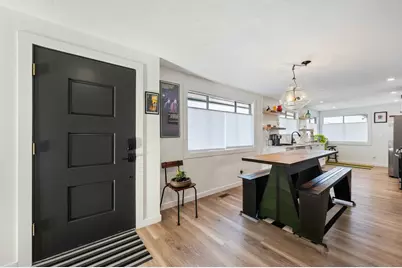 21315 Livingston Drive, Bend, OR 97701 - Photo 11