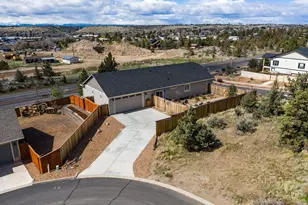 1017 SE Balsamroot Ln, Madras, OR 97741 - Photo 45