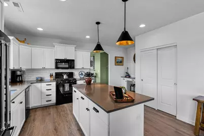 1017 SE Balsamroot Lane, Madras, OR 97741 - Photo 15