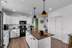 1017 SE Balsamroot Ln, Madras, OR 97741 - Photo 15