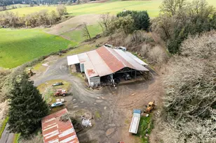 92884 Applegate Trail, Junction City, OR 97448 - Photo 11