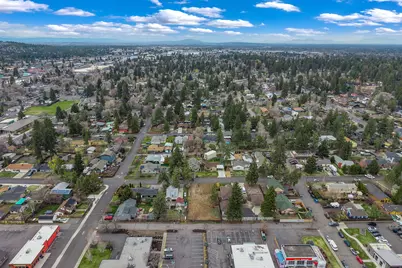 649 NE Kearney Avenue, Bend, OR 97701 - Photo 21