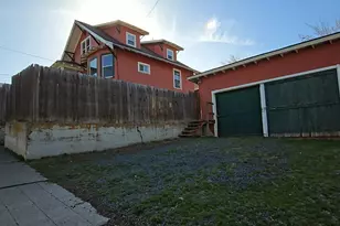 703 N 9th St, Klamath Falls, OR 97601 - Photo 31