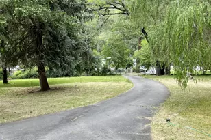 7015 Rogue River Hwy, Grants Pass, OR 97527 - Photo 3