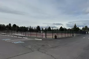 619 SW 15th St, Redmond, OR 97756 - Photo 13