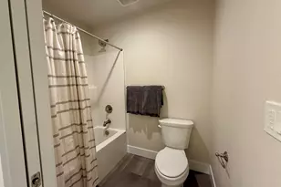 21425 SE Krakatoa Ct, Bend, OR 97702 - Photo 19