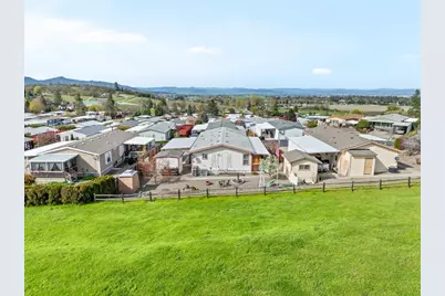 3955 S Stage Road #102, Medford, OR 97501 - Photo 31