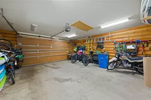 16897 Pony Express Way, Bend, OR 97707 - Photo 33