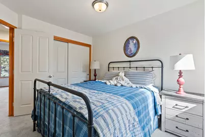 61250 15th Street, Bend, OR 97702 - Photo 45