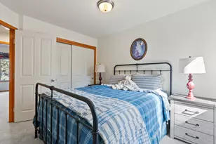 61250 15th St, Bend, OR 97702 - Photo 45