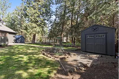 61250 15th Street, Bend, OR 97702 - Photo 57