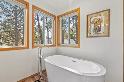 61250 15th Street, Bend, OR 97702 - Photo 35
