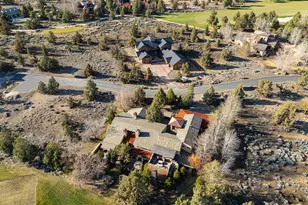 23021 Brushline Ct, Bend, OR 97701 - Photo 47