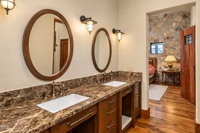 23021 Brushline Court, Bend, OR 97701 - Photo 39