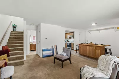 47 SW Eastern Avenue #APT 8, Grants Pass, OR 97526 - Photo 5