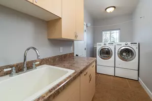 61197 Cottonwood Dr, Bend, OR 97702 - Photo 13