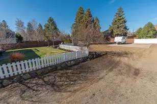 61197 Cottonwood Dr, Bend, OR 97702 - Photo 33