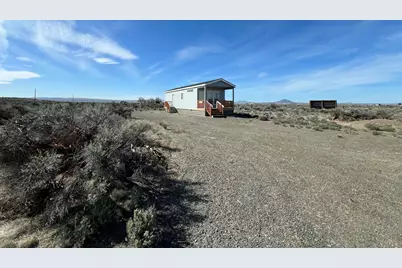 57509 Arrowhead Loop, Christmas Valley, OR 97641 - Photo 3