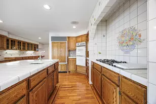 1345 NE 9th St, Grants Pass, OR 97526 - Photo 39