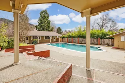 1345 NE 9th Street, Grants Pass, OR 97526 - Photo 67