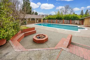 1345 NE 9th St, Grants Pass, OR 97526 - Photo 57