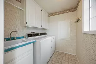 1345 NE 9th St, Grants Pass, OR 97526 - Photo 51