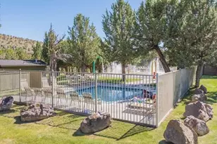 893 Highland View Loop, Redmond, OR 97756 - Photo 61