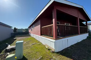 4200 Summers Ln, Klamath Falls, OR 97603 - Photo 3