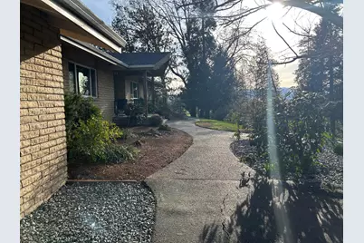 3320 Upper River Road, Grants Pass, OR 97526 - Photo 7