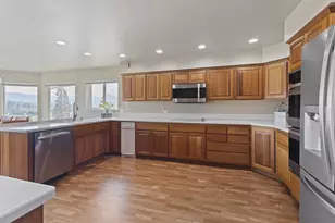 3320 Upper River Rd, Grants Pass, OR 97526 - Photo 11