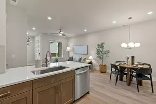 20718 SE Scout Pl, Bend, OR 97702 - Photo 3