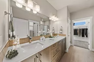 20875 SE Delta Dr, Bend, OR 97702 - Photo 7