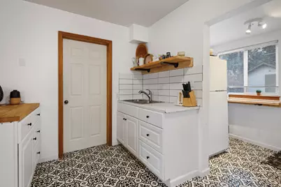 187 W Jefferson Avenue, Sisters, OR 97759 - Photo 7