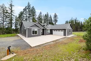 1266 Ellison Loop, Merlin, OR 97532 - Photo 5