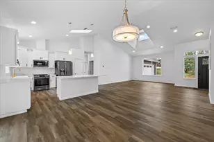 1266 Ellison Loop, Merlin, OR 97532 - Photo 21