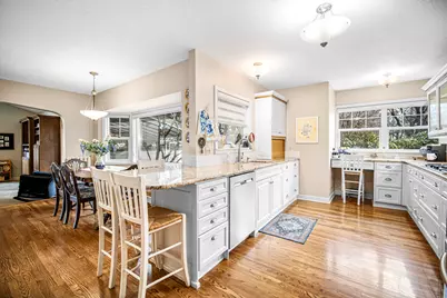 898 NW Riverside Boulevard, Bend, OR 97703 - Photo 13